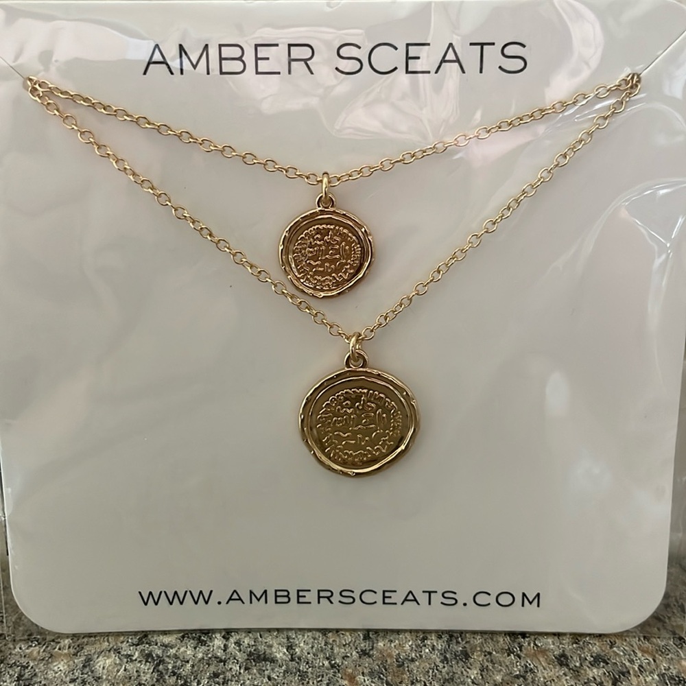 Amber Sceats Gold Coloured Necklace